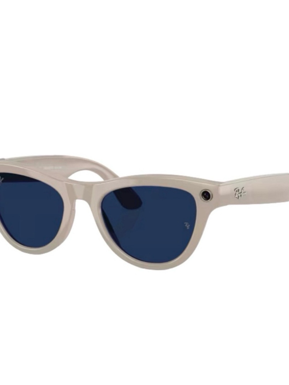 Ray-Ban Meta Skyler Gen 1 Grey Sunglasses

Camera: 12 MP ultra-wide lens